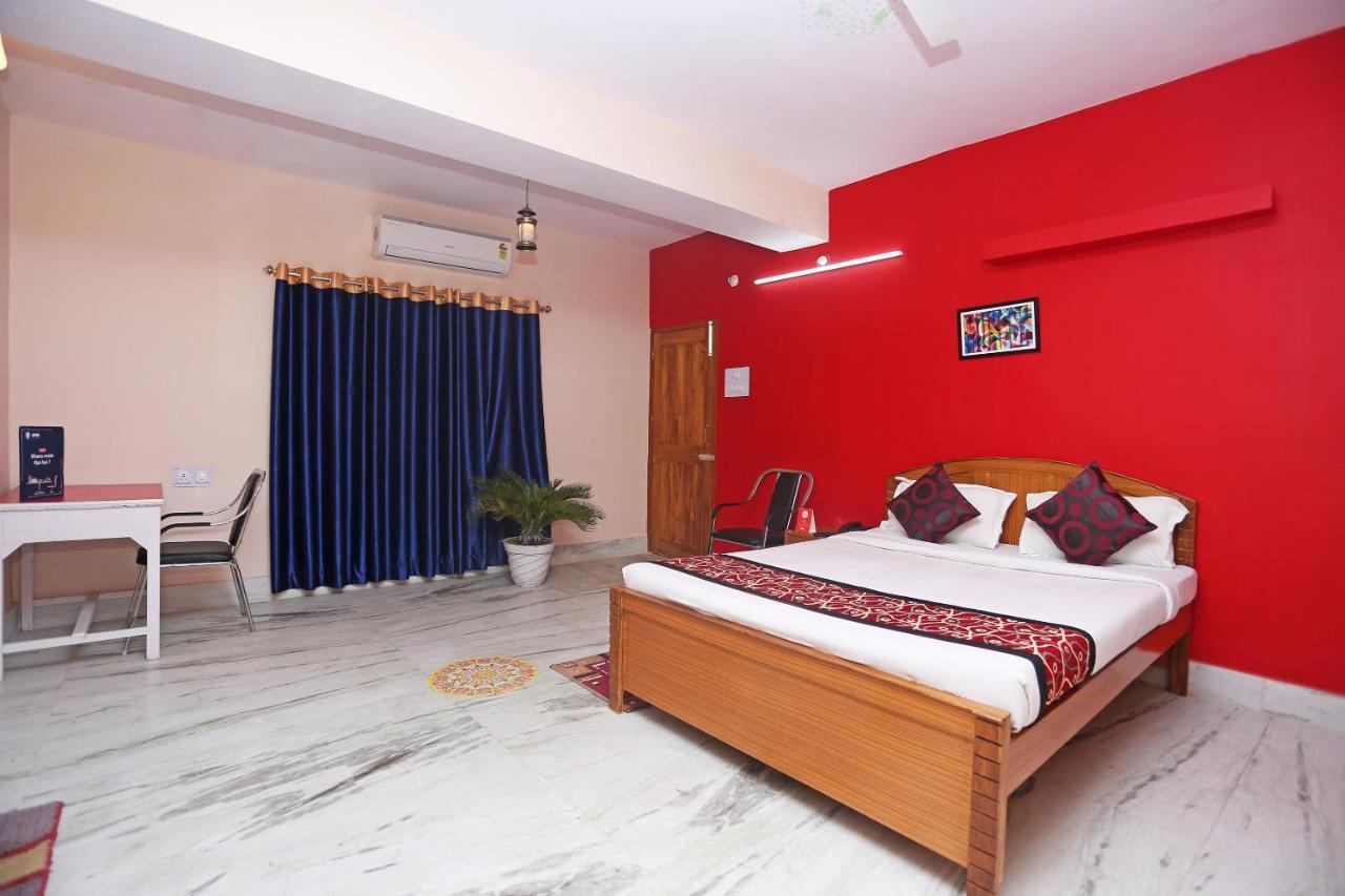 Oyo 10994 Hotel Luxury Inn Патна Екстериор снимка