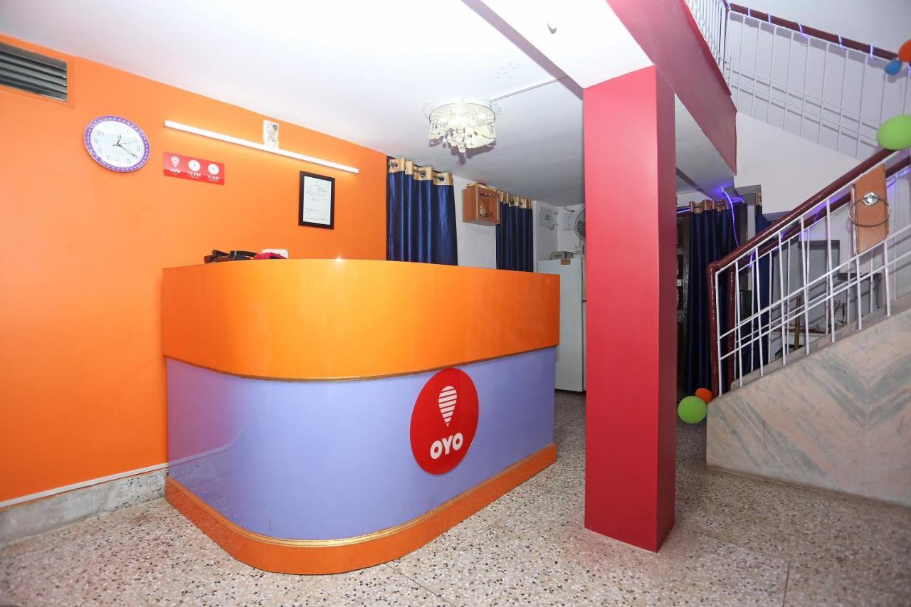 Oyo 10994 Hotel Luxury Inn Патна Екстериор снимка